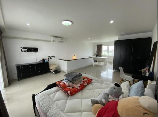 ม.วโรดมเพลส เป็นทาว์โฮม 4 ชั้น, Apartment/Flat – Bangkok (photo 4)