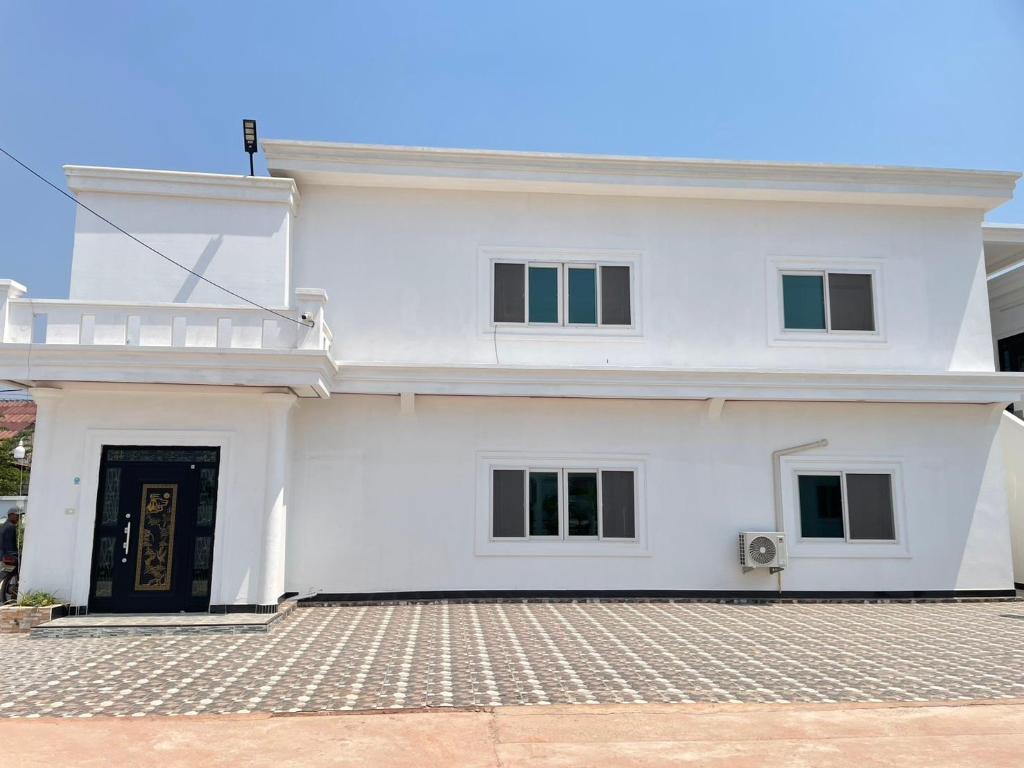 Haus (99 m²), 1 Schlafzimmer und 4 eigene Badezimmer in Nong Hai, Villa & Haus – Vientiane (Foto 1)