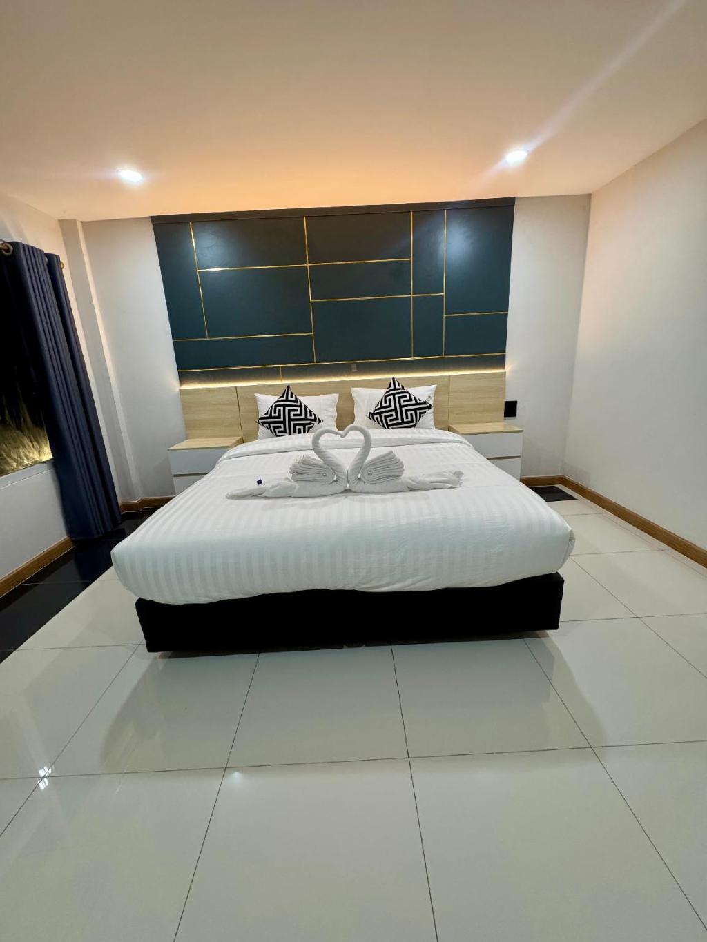 ຫ້ອງຕຽງດຽວໃຫຍ່ວິວຊັ້ນ5, Hotel – Thakhek (photo 1)