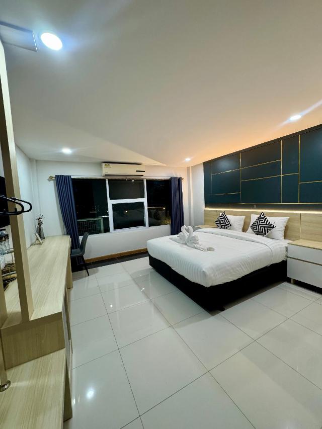 ຫ້ອງຕຽງດຽວໃຫຍ່ວິວຊັ້ນ5, Hotel – Thakhek (photo 4)
