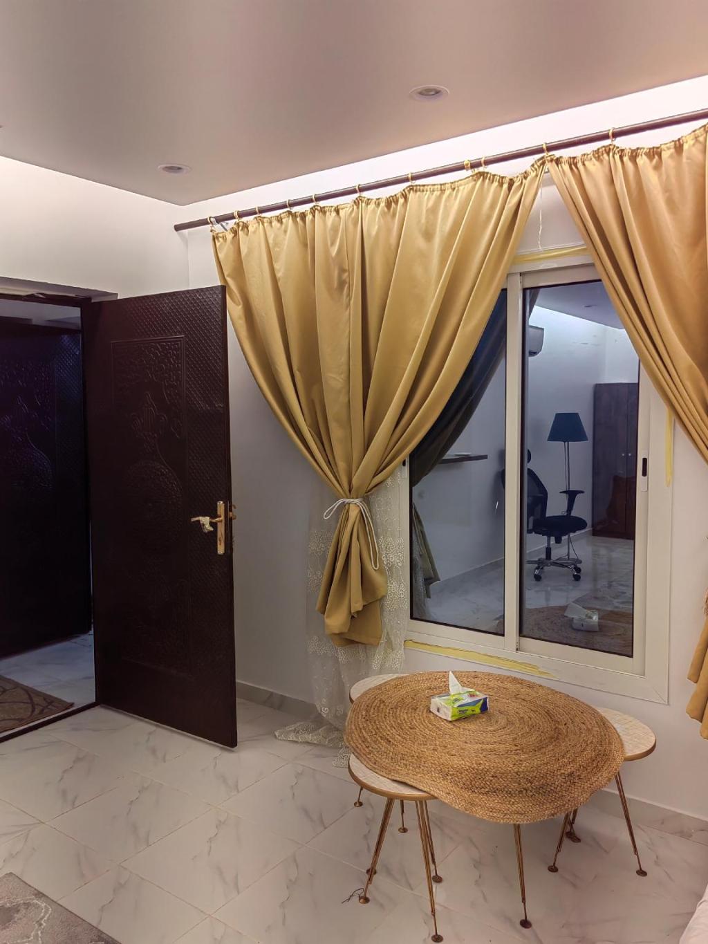 Appartement avec 1 chambre(s) de 70 m² et 1 salle(s) de bains privée(s) à King Fahd, Appartement – Médine (photo 1)