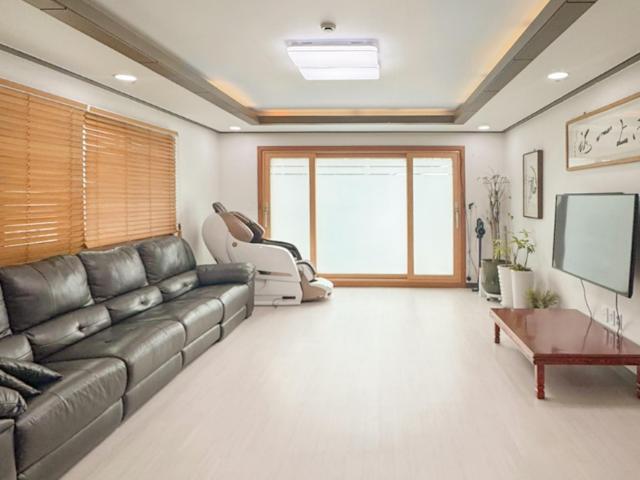 A 바다와 가깝고 산이 보이는 넓은 모퉁이 펜션#농어촌민박, Entire House – Gangneung-si (photo 4)