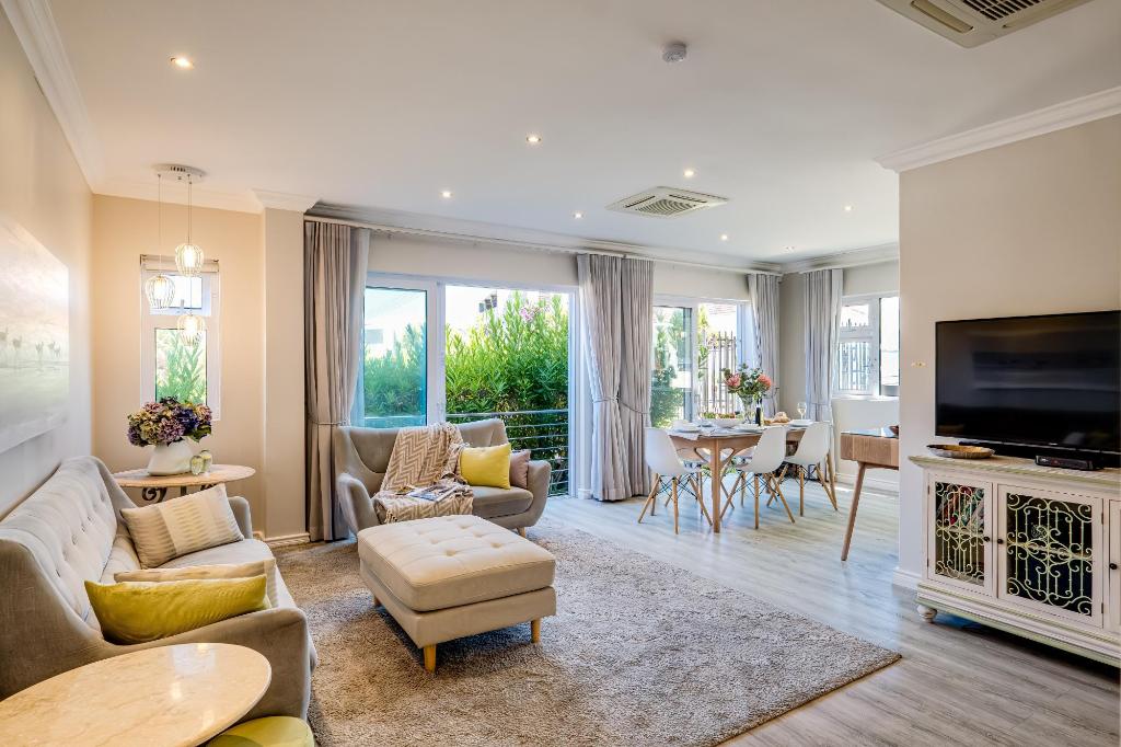 Apartamento de 0 m² en Camps Bay, con 2 habitación(es) y 1 baño(s) privado(s), Apartamento – Ciudad del Cabo (foto 1)