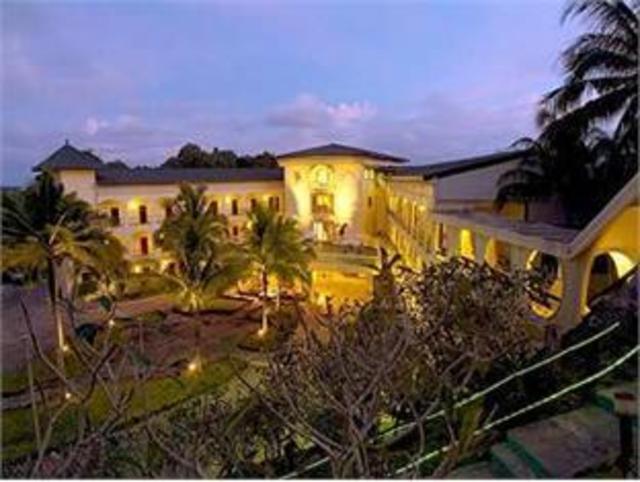 Hotels in Airai