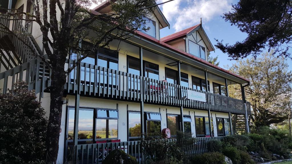 高山小木屋, 民宿和B&B – 汤加里罗国家公园 (第1张照片)