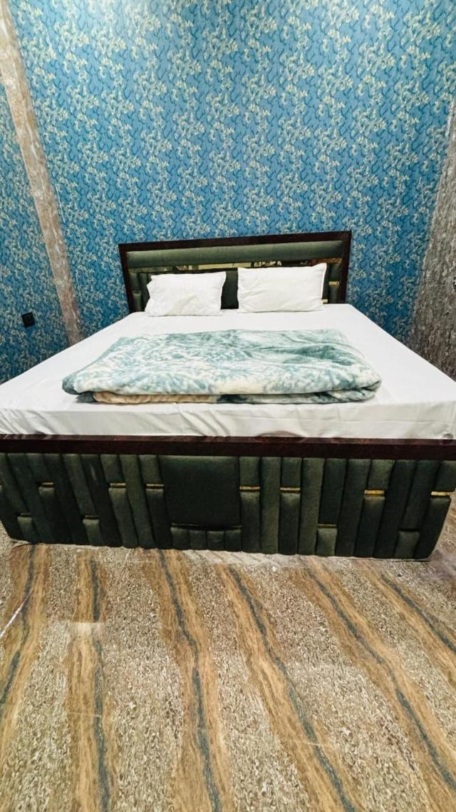 Anusthan Hotel – Hotel, Khaga