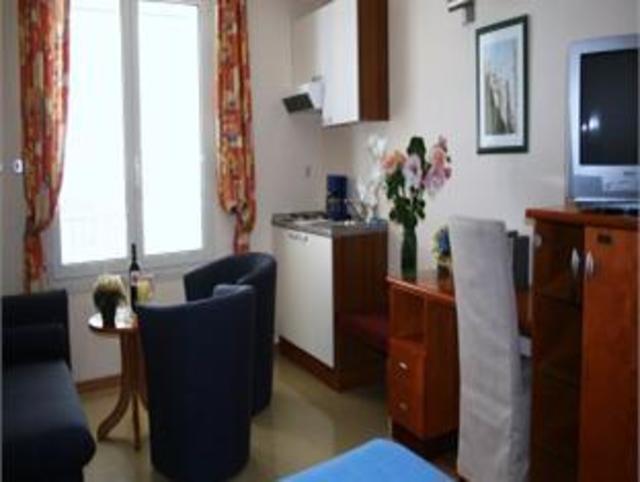 Aparthotel Park Osejava, Pensjonat i B&B – Makarska (zdjęcie 3)