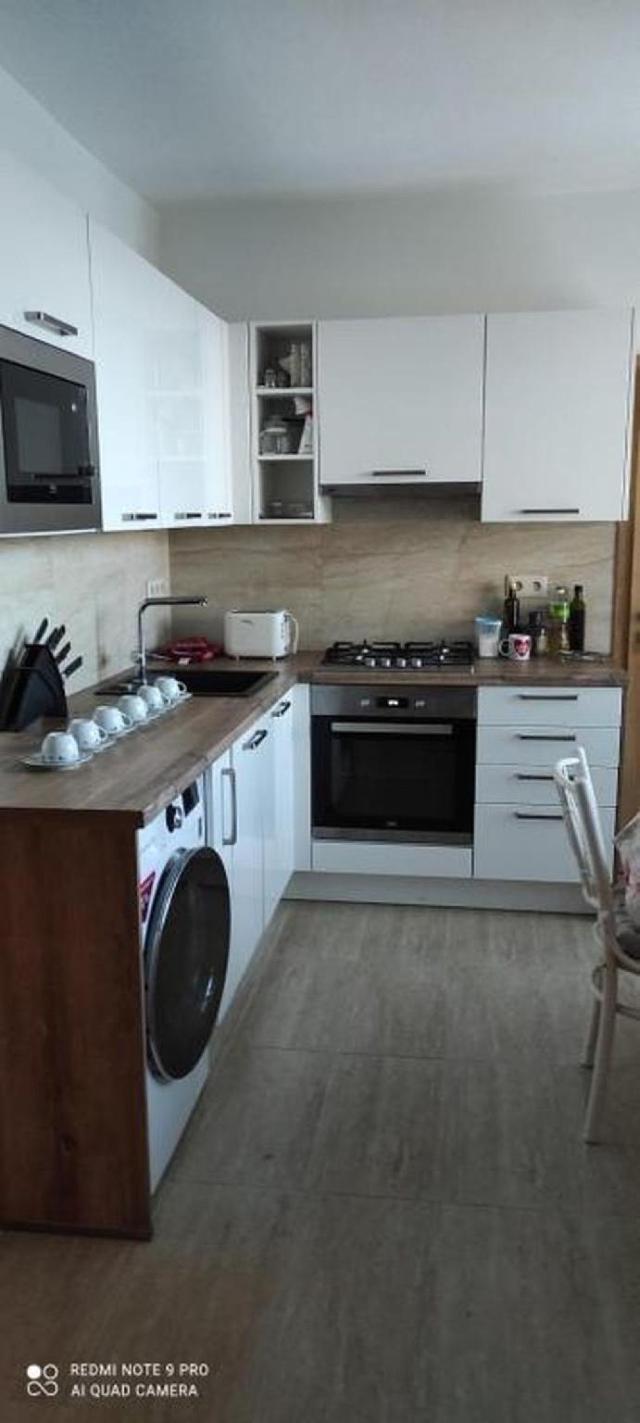 Apartament (66 m²) w okolicy Levice z 2 sypialnią/ami i 1 łazienką/ami – Apartament, Levice