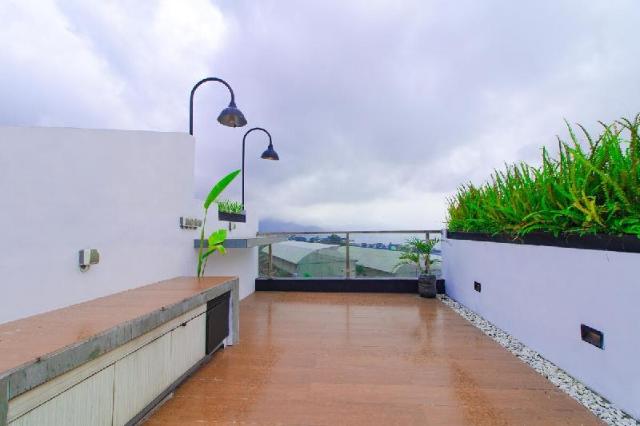 Arrayan B4 Private Pool and Rooftop, Villa – Malang (photo 2)
