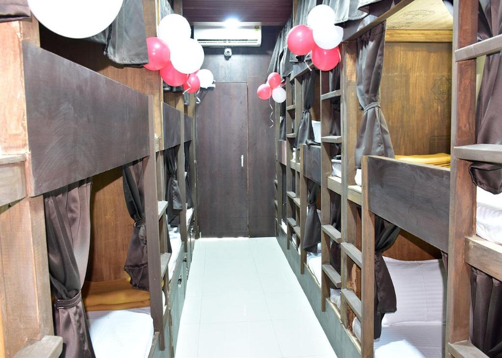 Asra Dormitory, Hotel – Mumbai (photo 1)