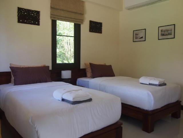 AT Bangsak Resort, Moradia e casa – Khao Lak (foto 2)