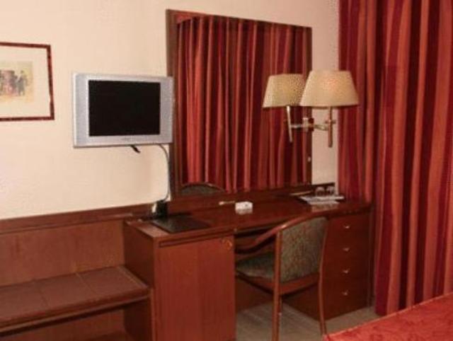Augustus, Hotel – Ottaviano (photo 2)
