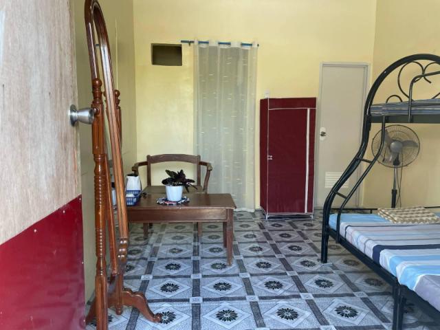(25 m²), 1 Schlafzimmer und 1 eigene Badezimmer in Buhangin – Pension & B&B, Baler