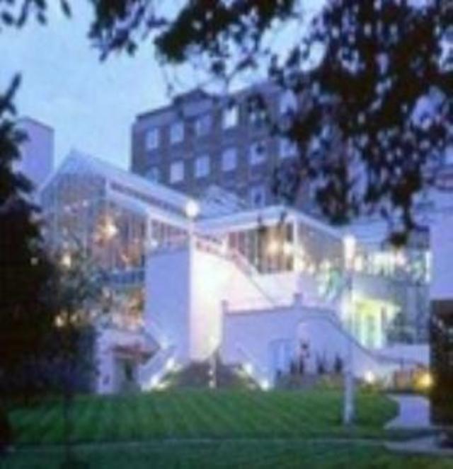 Hotels in Bagot