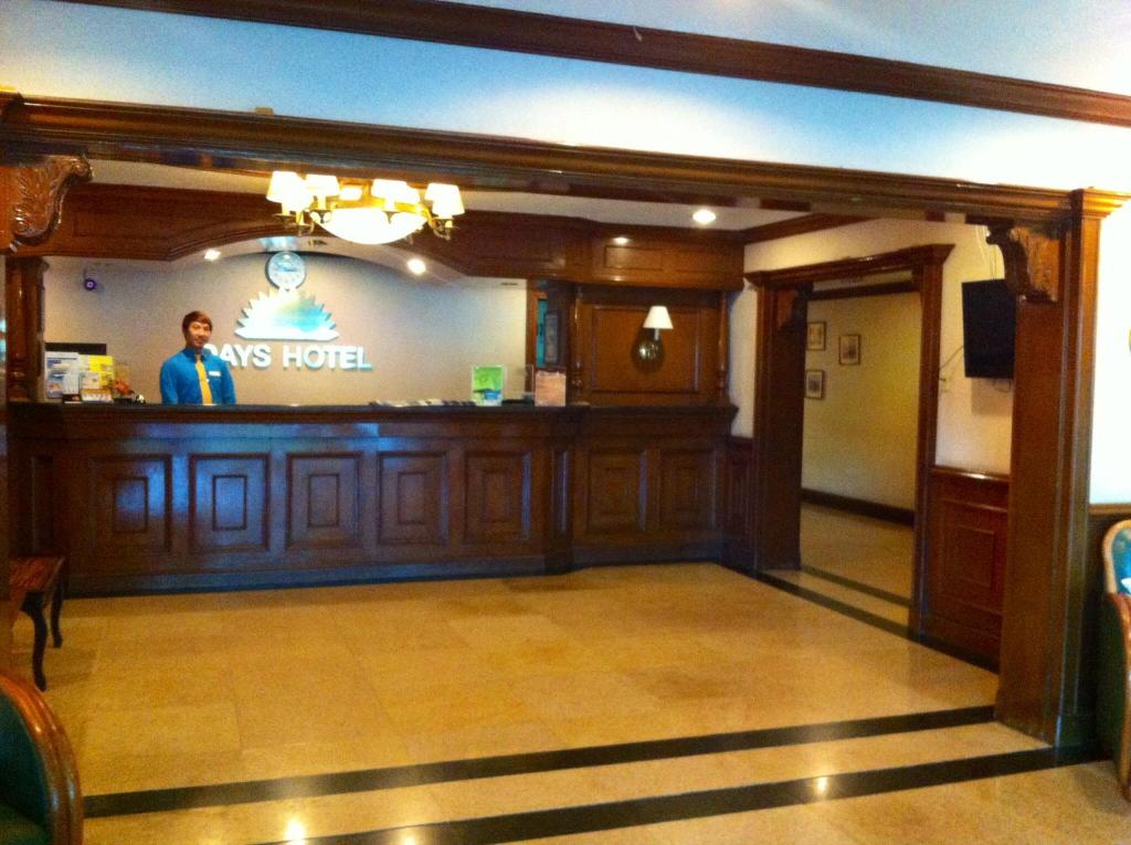 Batangas, Hotel – Batangas (Foto 1)