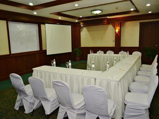 Batangas, Hotel – Batangas (Foto 4)