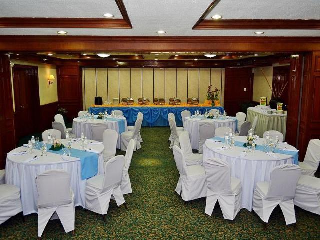 Batangas, Hotel – Batangas (Foto 5)