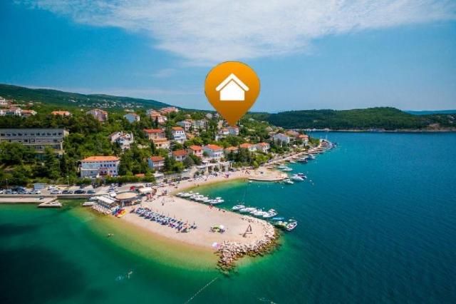 Appartamento di 27 m² con 1 camera(e) e 1 bagno(i) privato(i) in zona Jadranovo, Appartamento – Jadranovo (foto 2)