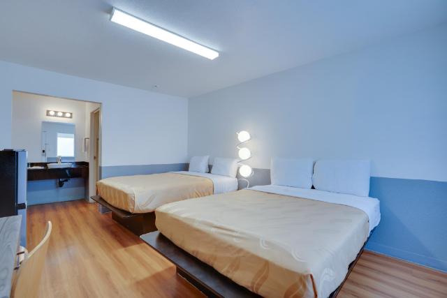 Bridgeview, Hotel – Fresno (CA) (photo 2)