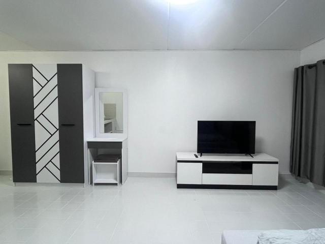 อิมแพค เมืองทองธานี c8 ชั้น 13 ห้องพักรายวัน, Apartment/Flat – Bangkok (photo 5)