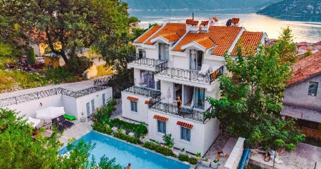 Castello Risano – Apartment, Kotor