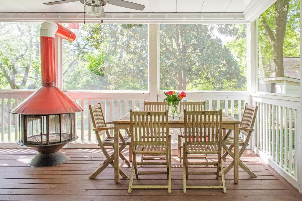 Cherry Cola, Country house – Atlanta (GA) (photo 1)