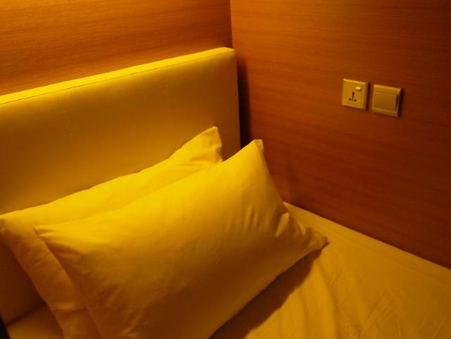 Chic Capsules, Ostello – Singapore (foto 4)