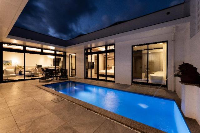 CLASS THE FIRST, Resort – Miyakojima (foto 2)