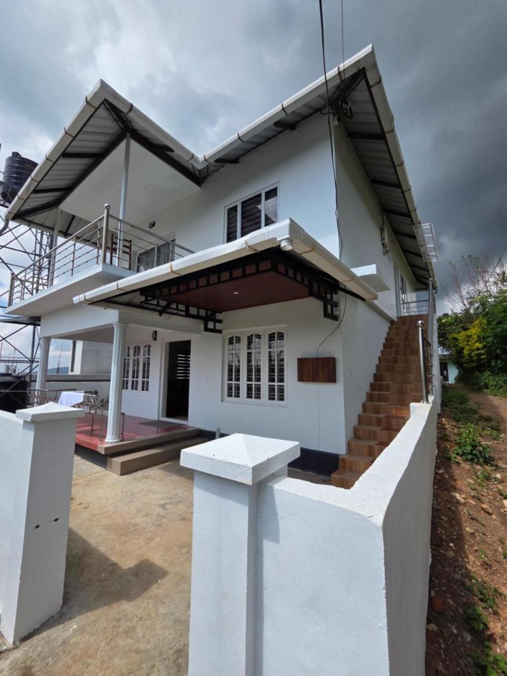 Cloud 7000, Entire House – Munnar (photo 1)
