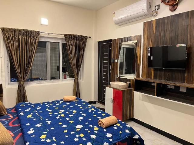 Appartamento di 557 m² con 8 camera(e) e 15 bagno(i) privato(i) in zona Saravanampatty, Appartamento – Coimbatore (foto 2)