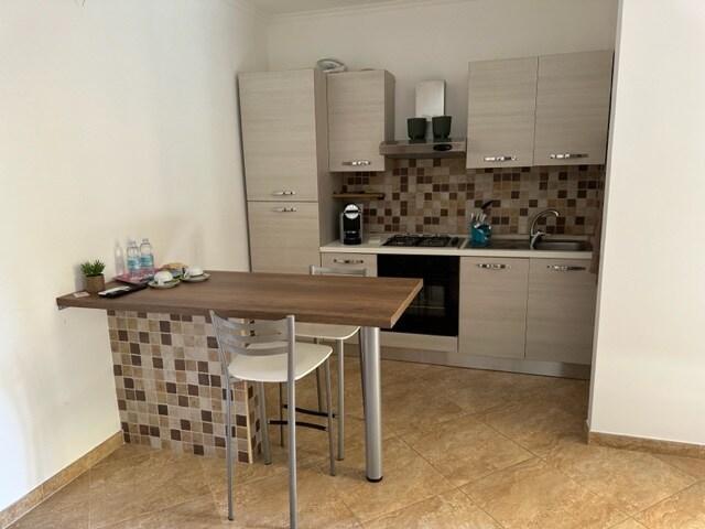 Casa di 50 m² con 1 camera(e) e 1 bagno(i) privato(i) in zona Ladispoli, Villa e casa – Ladispoli (foto 5)