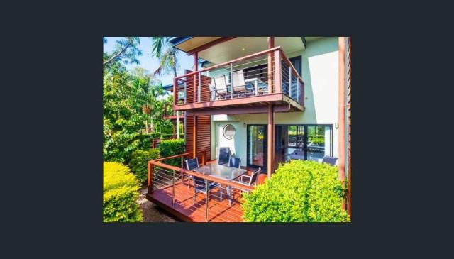 Vila de 320 m2 com 4 quarto(s) e 2 casa(s) de banho(s), na área Hyde Park, Moradia e casa – Great Barrier Reef (foto 2)