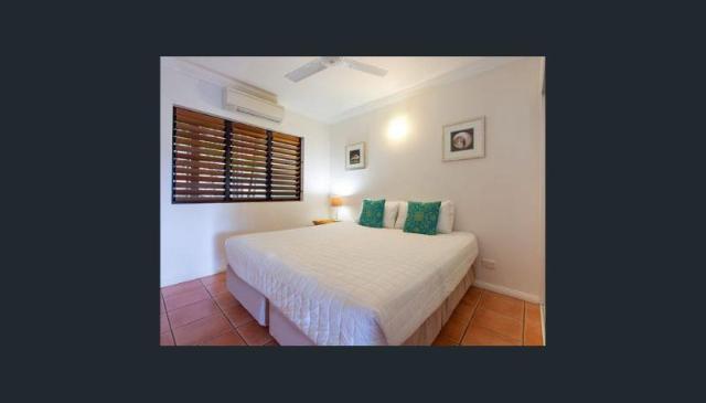 Vila de 320 m2 com 4 quarto(s) e 2 casa(s) de banho(s), na área Hyde Park, Moradia e casa – Great Barrier Reef (foto 4)