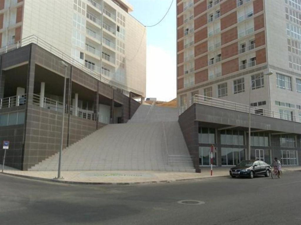 Complexo Multiuso Copacabana, Appartement – Mindelo (foto 1)