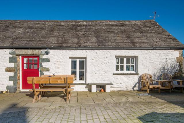 Crab Cottage – Entire House, Newport Pembrokeshire
