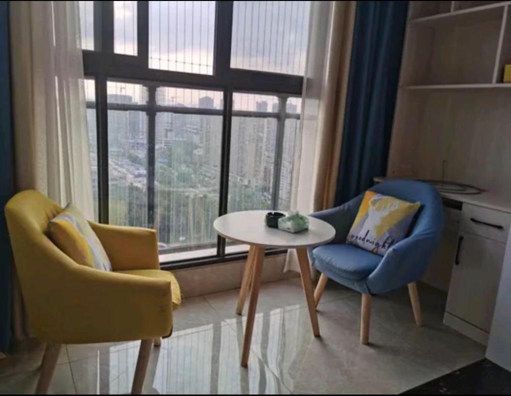 D地铁口奥体中心旁华润国际社区A区落地窗私享大床房, Appartement – Maksamaa (foto 1)