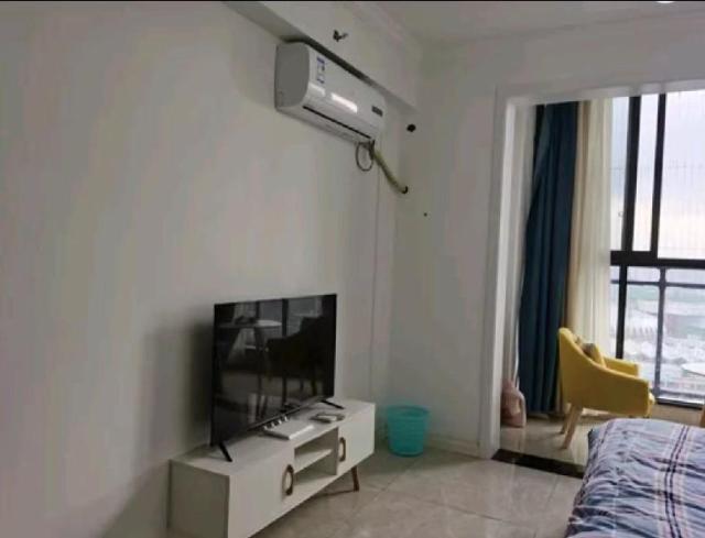 D地铁口奥体中心旁华润国际社区A区落地窗私享大床房, Appartement – Maksamaa (foto 4)