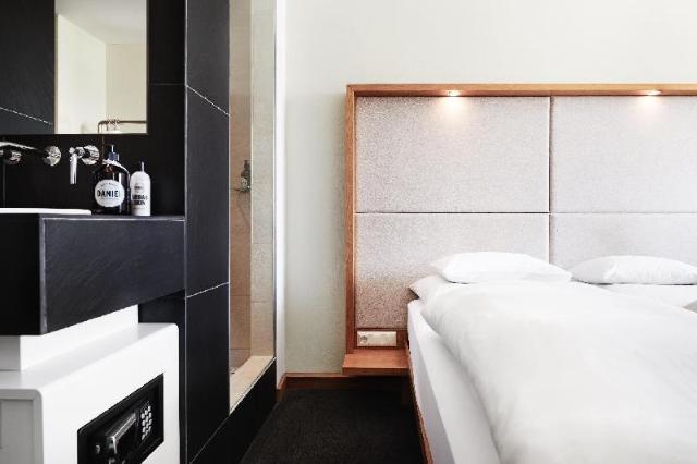 Daniel Graz, Hôtel – Graz (photo 2)