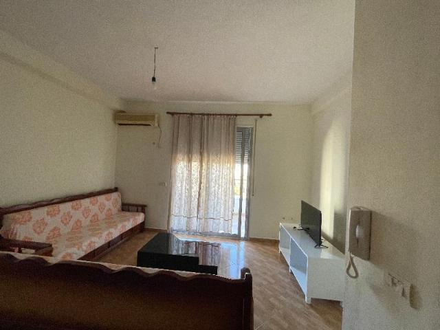 Appartamento di 65 m² con 1 camera(e) e 1 bagno(i) privato(i) in zona Vlora Centro, Appartamento – Valona (foto 5)