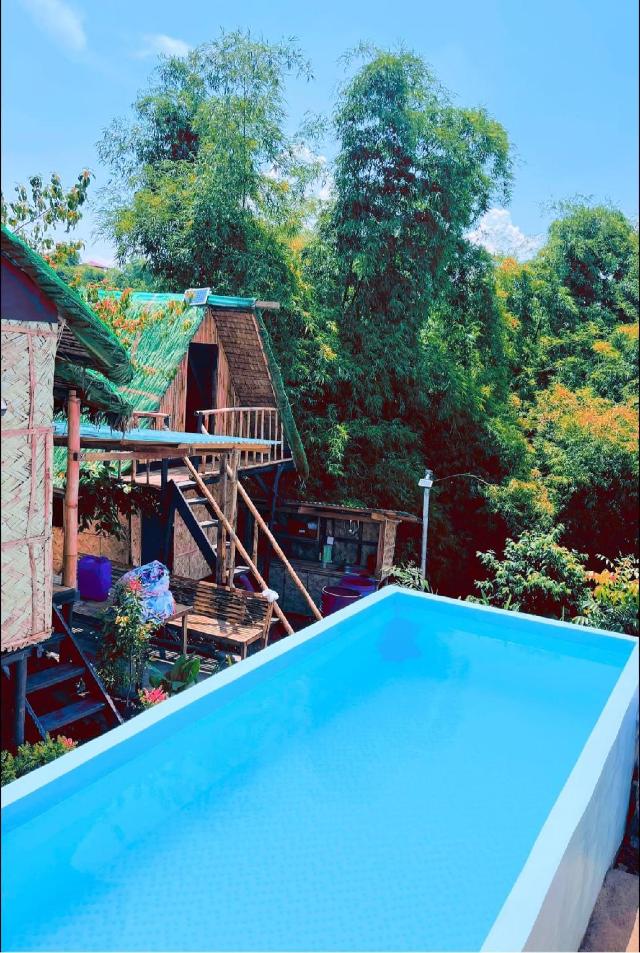 Darwin’s Hut – Villa, Morong