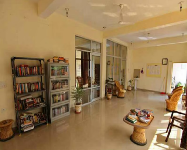 Devi music ashram, Hotel – Rishikesh (zdjęcie 4)