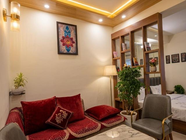 Haus ( m²), 1 Schlafzimmer und 1 eigene Badezimmer in Vrindavan – Villa & Haus, Vrindavan