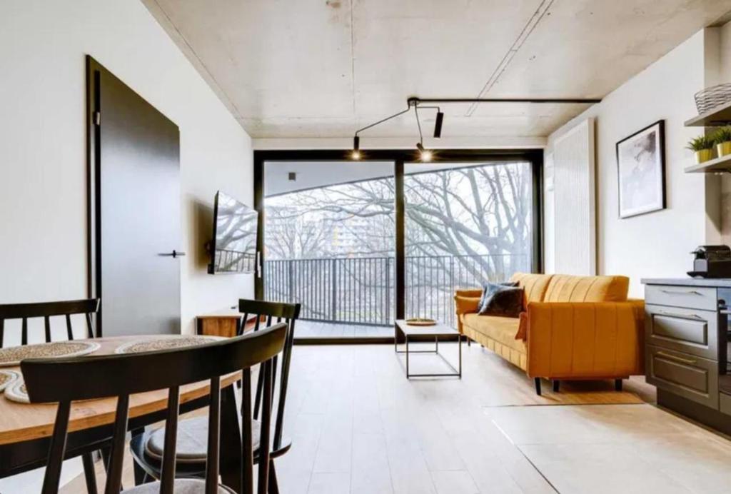 District Loft, Apartamento – Konin (foto 1)