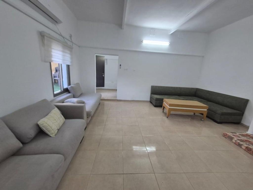 Casa de  m² en Hurfesh, con 1 habitación(es) y 1 baño(s) privado(s), Villa y casa – Hurfeish (foto 1)