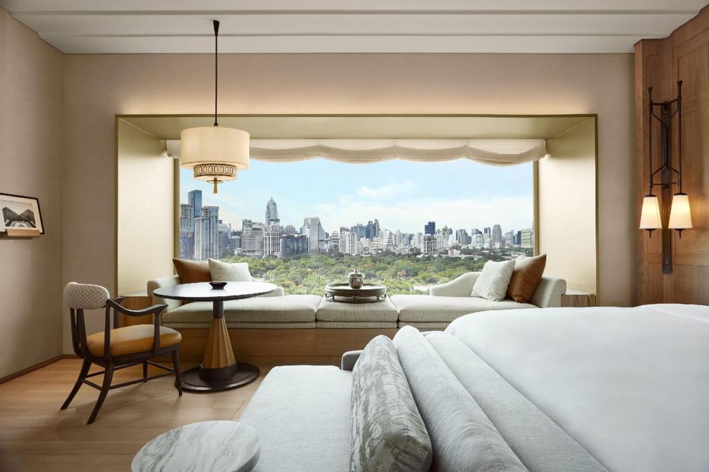 Dusit Thani Bangkok, Hotel – Bangkok (photo 1)