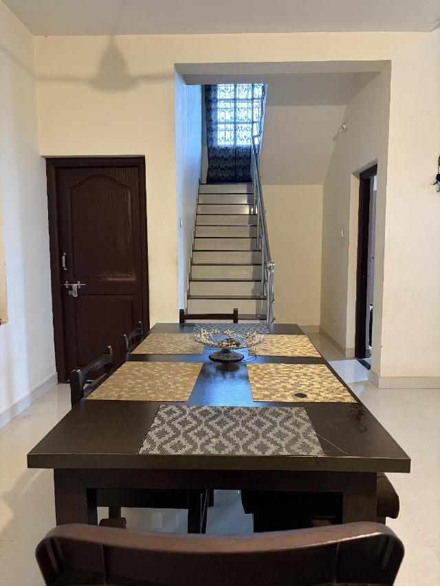 Haus ( m²), 2 Schlafzimmer und 3 eigene Badezimmer in Kallianpur, Villa & Haus – Udupi (Foto 5)