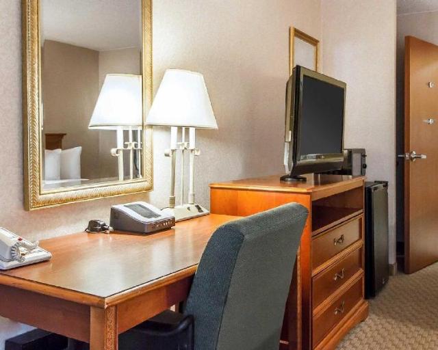 Exit 4, Hotel – Clarksville (TN) (photo 4)