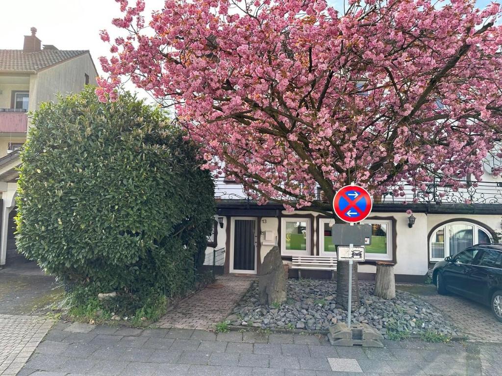 Apartment (89 m²), 2 Schlafzimmer und 1 eigene Badezimmer in Wetter (Ruhr), Apartment – Wetter (Ruhr) (Foto 1)