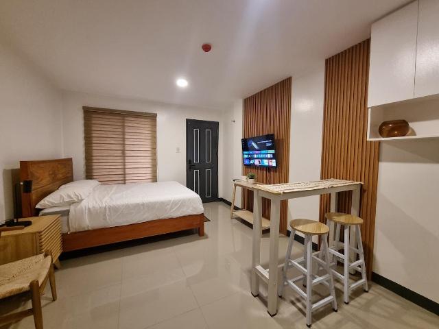 Flat 35, Unit 3E, Entire House – Manila (photo 3)