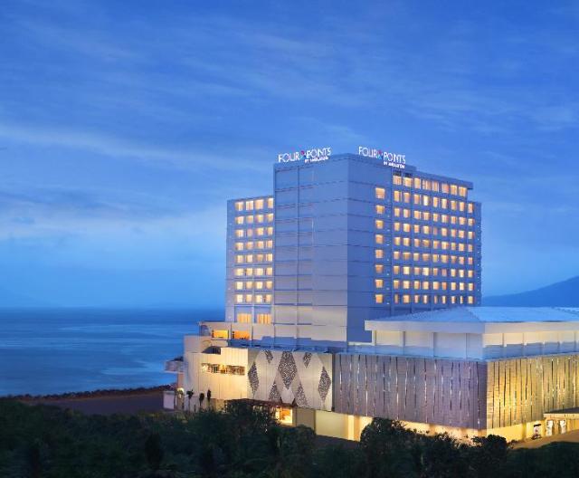 Four Points by Sheraton Manado – Hotel, Manado